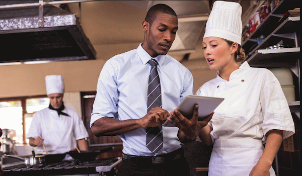 Blog feature image - Five ways information leads to success at multi-unit restaurants