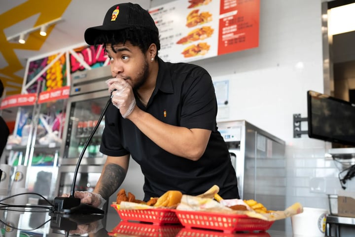 How Dave’s Hot Chicken Improved Ticket Times and Order Accuracy to Drive Scalable Growth 