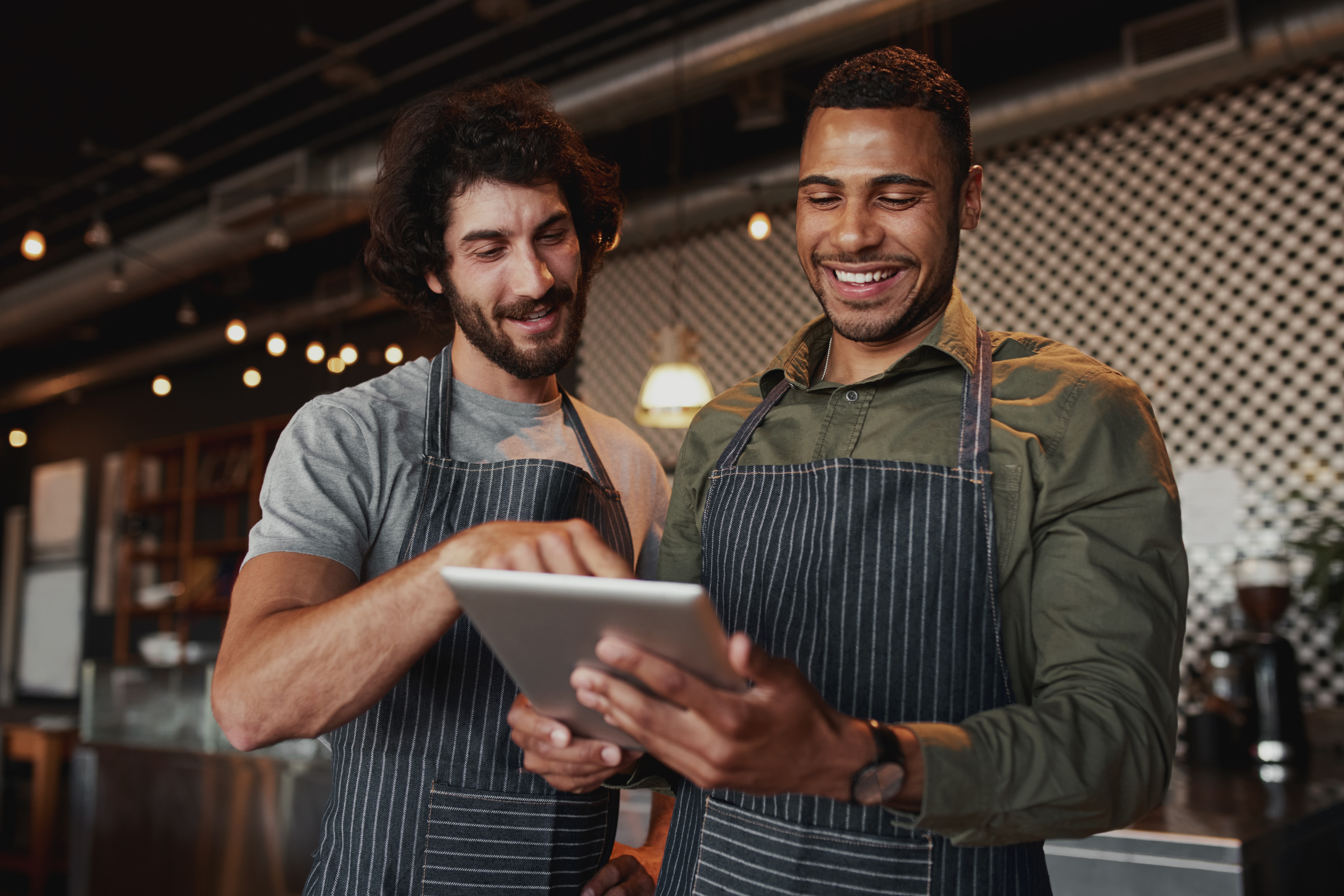 Restaurant Managers Utilizing a Cloud-Based Restaurant Management Platform