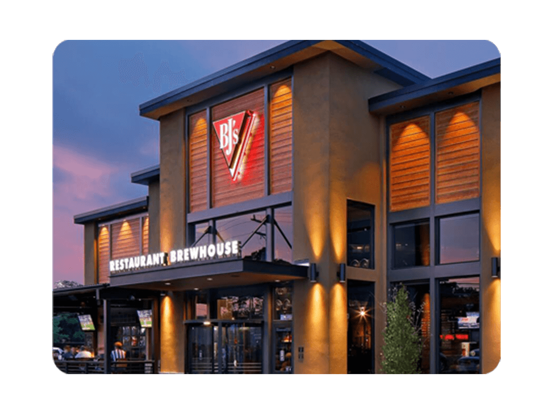 Crunchtime-customer-BJ-Brewhouse-Restaurant@2x